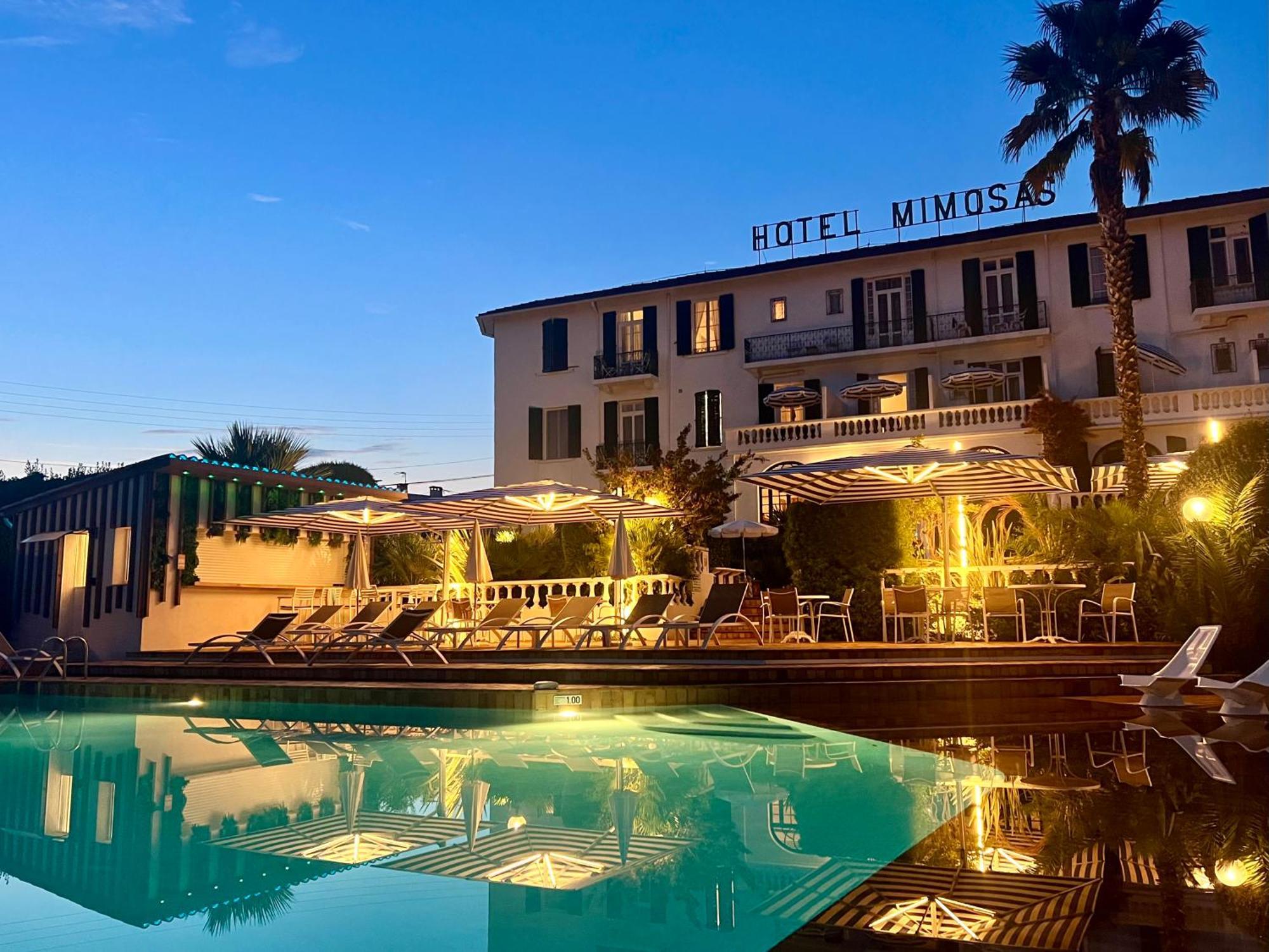 Hotel Des Mimosas Juan-les-Pins Dış mekan fotoğraf